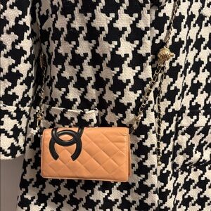 CHANEL Quilted Tan and Black Wallet WITH ADJUSTABLE CROSSBODY CHAIN INCLUDED